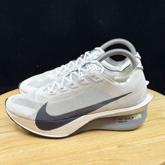 Nike Zoomx Vaporfly Next% 4 White-Gridiron-Obsidian Womens Sz 6.5 [HF6412-100] - Picture 7 of 10